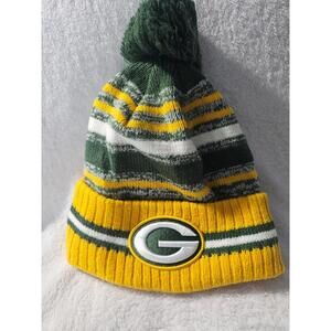 NFL Football Green Bay Packers Logo Beanie Pom Pom One Size Fits Most Multicolor